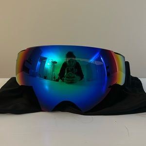 Ski goggles